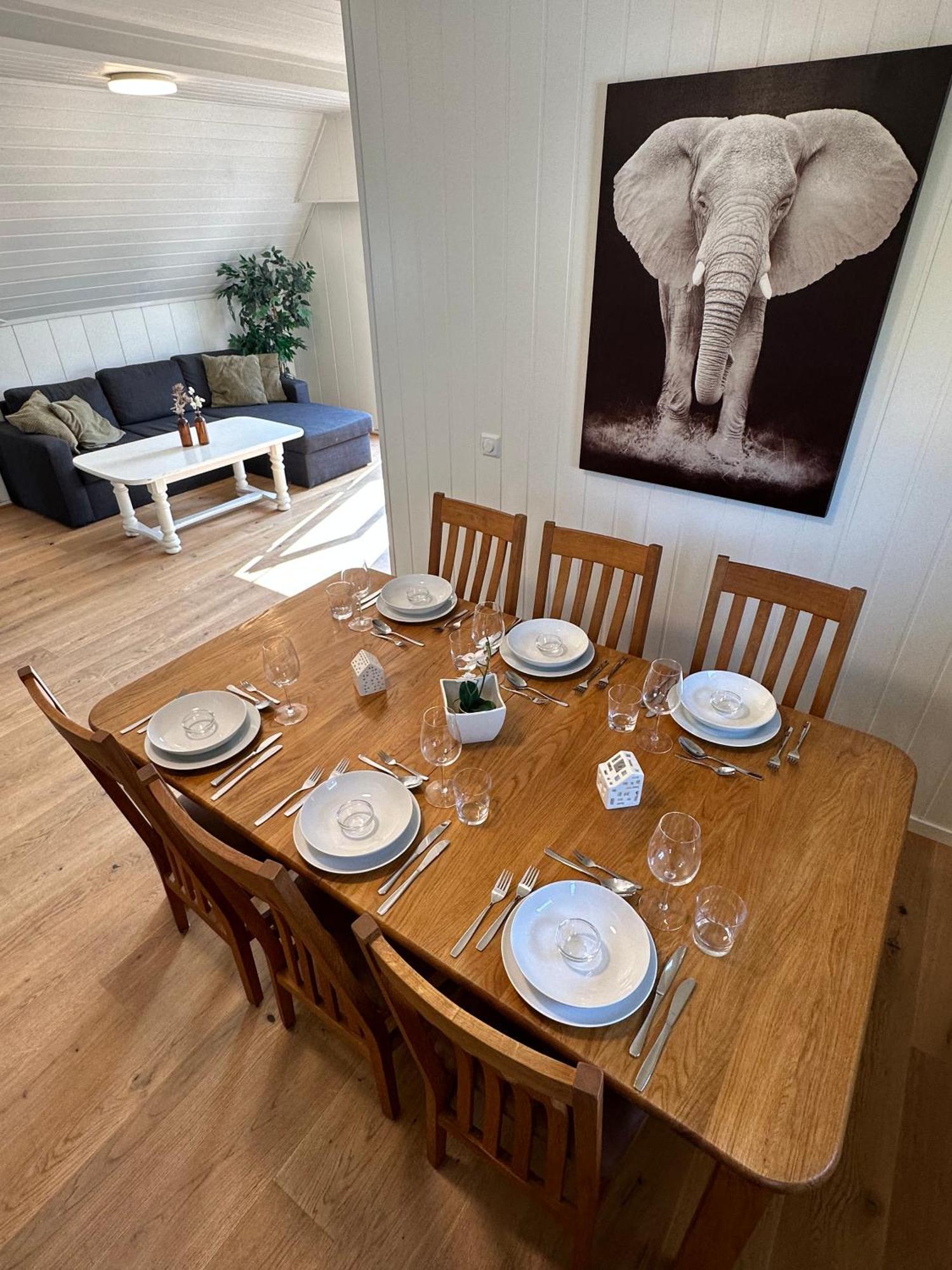 Apartment Sentrumsnaer Med 4 Soverom - Aurora Tromso